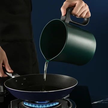 KITCHEN_OIL_STRAINER_GALLERY_IMG4-min